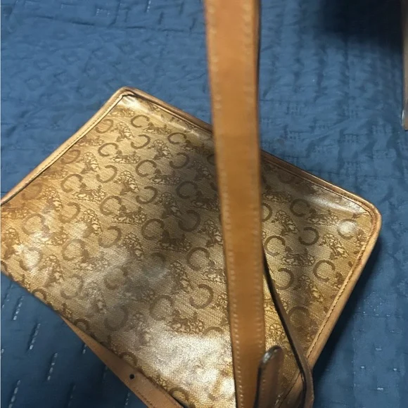 Celine Tan Leather Shoulder Bag - Picture 8 of 12